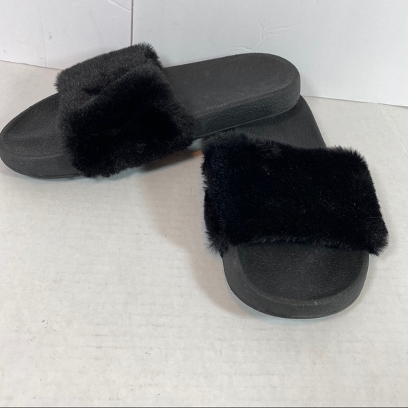 Black faux fur slides - Picture 2 of 6